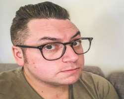 Jamie is seen with glasses in most of his posts.